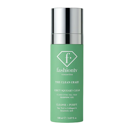 CHIC-Y SQUEAKY CLEAN Clarifying Tea Tree Foaming Cleanser